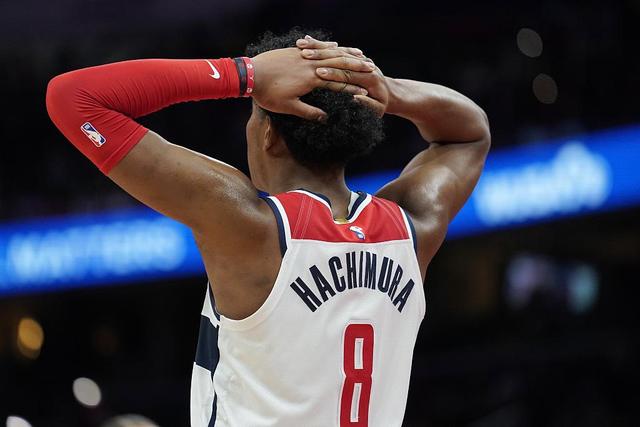 西甲-拉菲尼亚双响德容破门 巴萨5-1马略卡